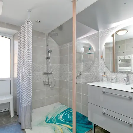 Дом отдыха Le Champ Du Bois *